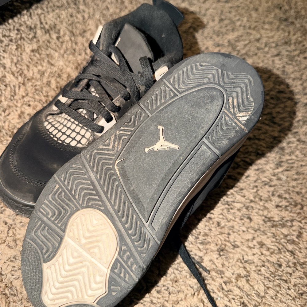 Nike Black and White Retro Basketball Sneaker - Picture 3 of 4